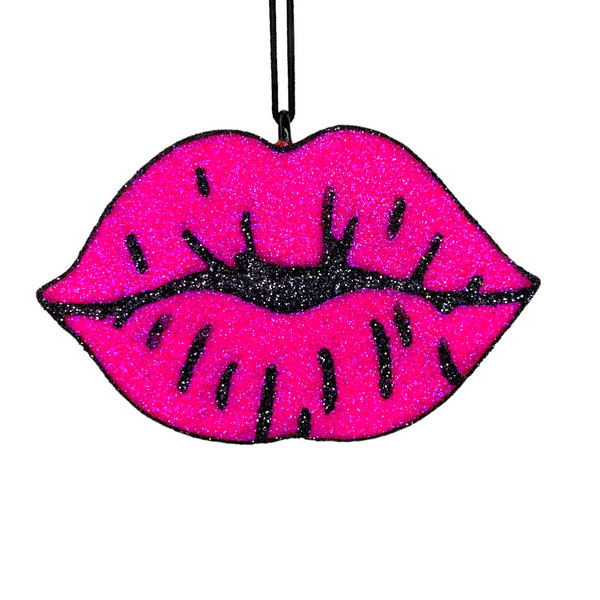 Strawberry Pound Cake Lips